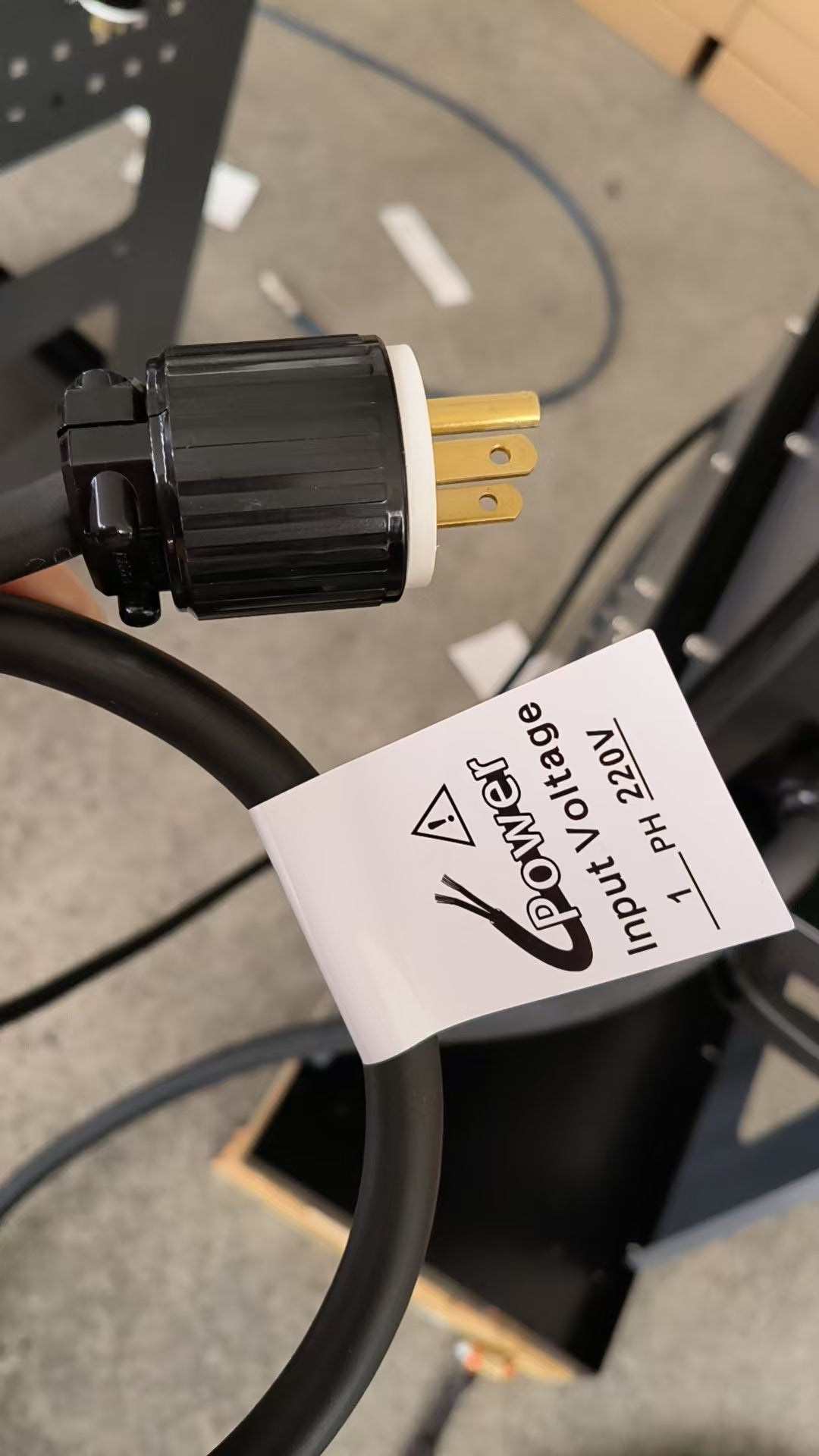 Microcomputer intelligent liquid display dent pulling repair machine